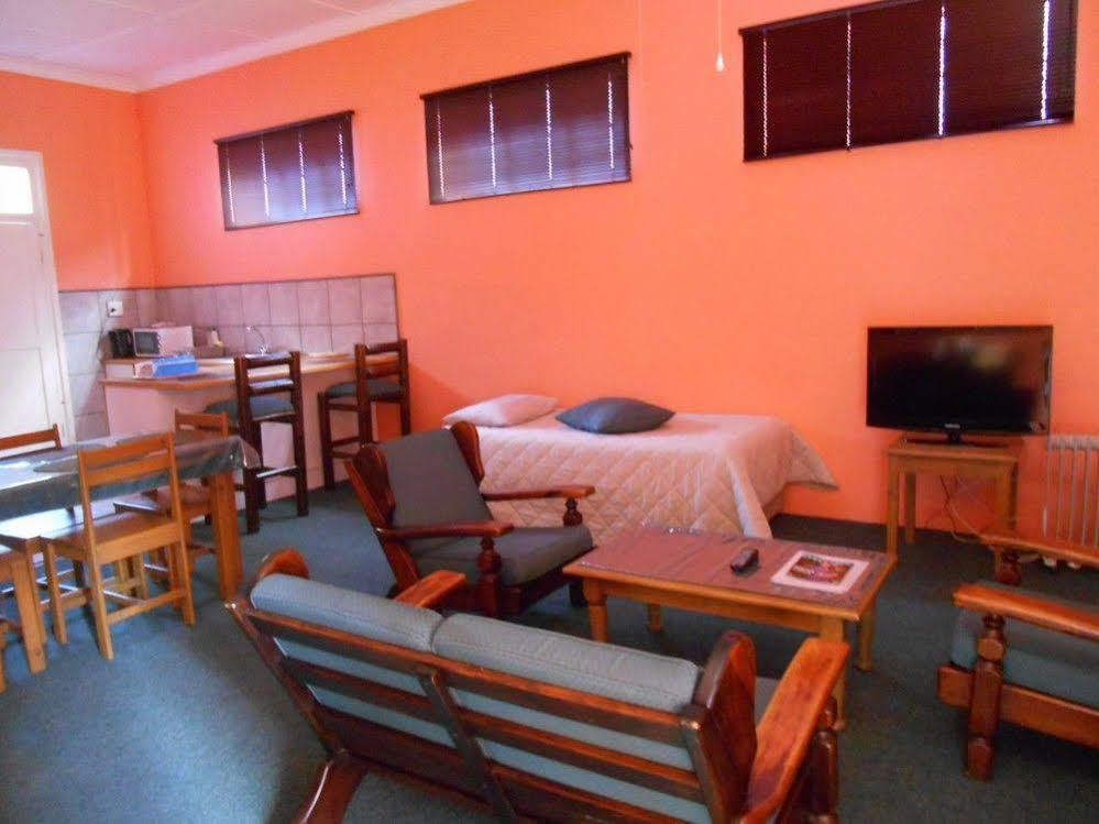 Obesa Lodge Graaff-Reinet Exteriér fotografie